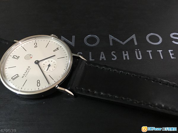 nomos tangente gangreserve 35mm germany watch stowa iwc omega