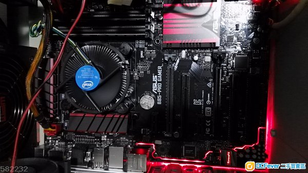 电脑主机cpu风扇嗡嗡响_电脑主机被雷击 会击坏cpu 吗?_电脑主机cpu位置图片