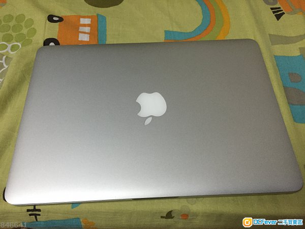 macbook pro (retina 13-inch,early 2014) i5 2.6ghz 256ssd 8gb