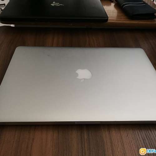 苹果macbook pro 2015款15寸 692190_1558782829_4_sq.jpg