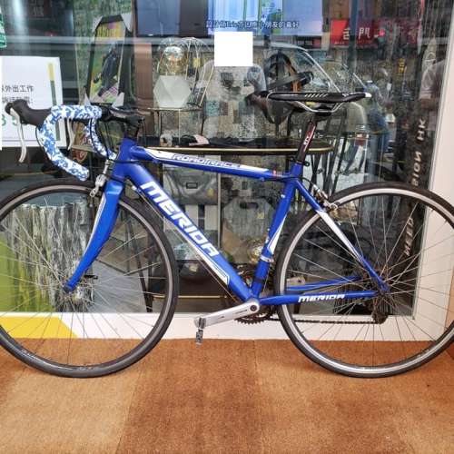 merida 880 road bike